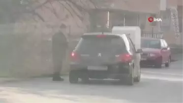 Kendisini 'Almancı' olarak tanıtan kalpazan sahte dövizleri Türk Lirası'na çevirirken suç üstü yakalandı