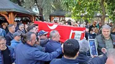 Duayen gazeteci Ali Orhan, son yolculuğuna gözyaşlarıyla uğurlandı