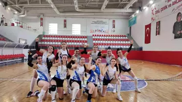 TVF Kadınlar 2. Lig: Ada Koleji Zeugma: 1 Elazığ Belediyesi Voleybol: 3