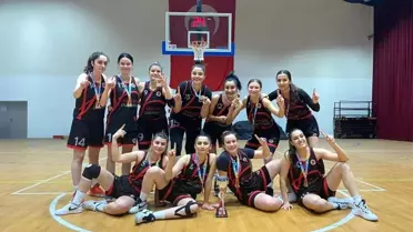 Kastamonu Üniversitesi Kadın Basketbol Takımı Şampiyon Oldu