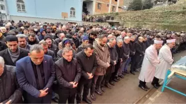 Paris'te öldürülen üniversiteli Akın'ın cenazesi Trabzon'da (2)