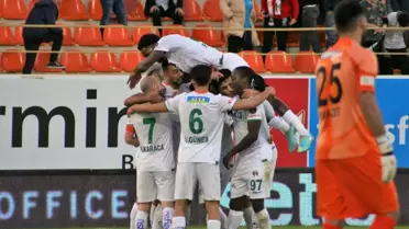 Alanyaspor ve İstanbulspor konuklarını eli boş gönderdi