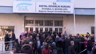 EYT'li vatandaşlar SGK önlerinde yoğunluk oluşturdu