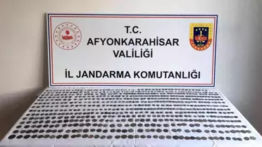 Akaryakıt istasyonunda 670 adet sikke ile yakalandı