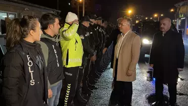 Yılbaşında da görevinde olan kamu personeline protokol ziyareti