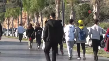 Yılın son gününde dünyaca ünlü sahile akın ettiler