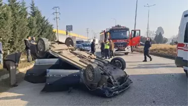 Düzce'de takla atan otomobildeki sürücü ile annesi yaralandı