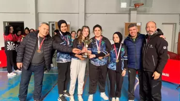 Salihli Şahin Şen Kız Anadolu İHL Manisa şampiyonu