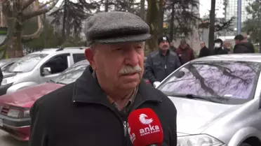 Emekliler Yüzde 30'luk Maaş Zammına Tepkili: 'Biz Hırsızlık Yapmadık, Yolsuzluk Yapmadık. Alın Teriyle Çalıştık, Alın Terimizi İstiyoruz'