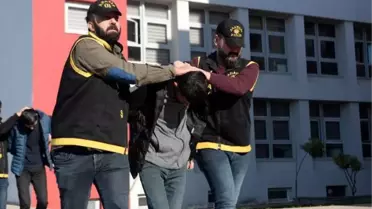 Adana'da barda bir kişinin öldürülmesi olayıyla ilgili olarak 2 zanlı tutuklandı