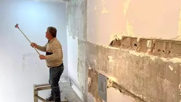 Deprem sonrası ustaların tadilat yoğunluğu
