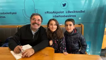 Yazar Ahmet Ümit, Beşiktaş Beltaş Kitap Kafe'de Okurlarıyla Buluştu