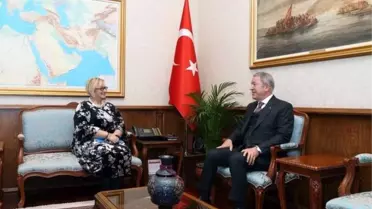 Bakan Akar, Dakar Büyükelçiliğine atanan Sağman'ı kabul etti