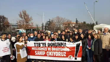 Ttb Merkez Konseyi Üyelerinin Görevden Alınması İçin Açılan Dava Başladı. Avukatlar Reddi Hakim Talebinde Bulundu, Dava 8 Şubat'a Ertelendi
