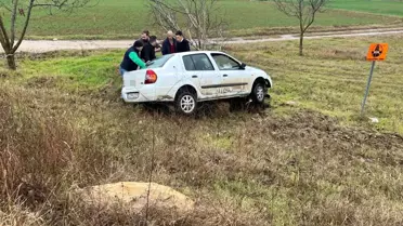 Kontrolden çıkan otomobil yol dışına uçtu: 3 yaralı