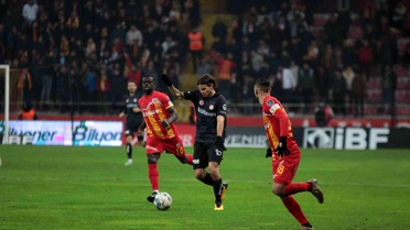 Spor Toto Süper Lig: Kayserispor: 4 Sivasspor: 1 (Maç sonucu)