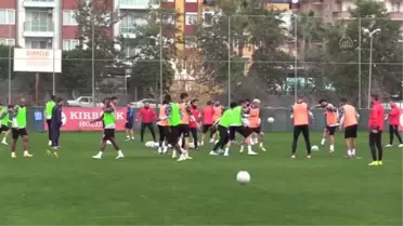 Alanyaspor Teknik Direktörü Farioli'den Galatasaray maçı ve transfer değerlendirmesi