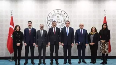 Bakan Özer, ABD Büyükelçisi Flake'i kabul etti