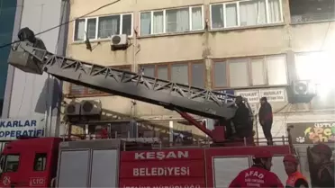 Edirne'de şiddetli rüzgar etkili oldu