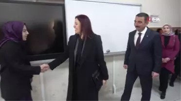Siirt'te 89 bin 800 öğrenci karne sevinci yaşadı