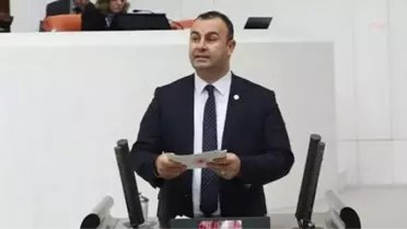 Ednan Arslan'dan Bakan Kurum'a: 'Bölücü, Ayrıştırıcı, Kutuplaştırıcı Dilinizi de Zihninizi de İzmir'den Uzak Tutun'
