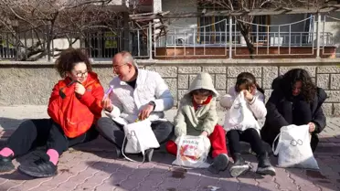 Meram Belediye Başkanı Mustafa Kavuş, çocuklarla 'şivlilik' topladı