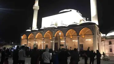 Konya'da Regaib Kandili coşkuyla idrak edildi
