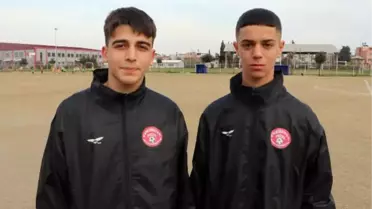 MAÇ SIRASINDA FUTBOLCULARIN SOYUNMA ODASINDAKİ TELEFON VE MONTLARI ÇALINDI