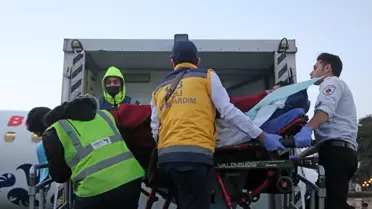 Azerbaycan'ın Tahran Büyükelçiliğinin personeli tahliye edildi