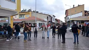 Eksi 10 derecede halaylı asker uğurlaması