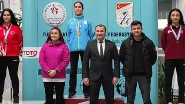 Kütahya Gençlik ve Spor İl Müdürlüğü Havalı Tüfek Genç Bayanlar Takımı Türkiye birincisi