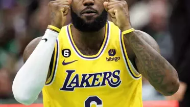 LeBron James triple-double yaptı, Lakers iki maç sonra kazandı