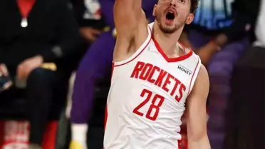 Alperen Şengün, bu sezon 17. kez double-double yaptı