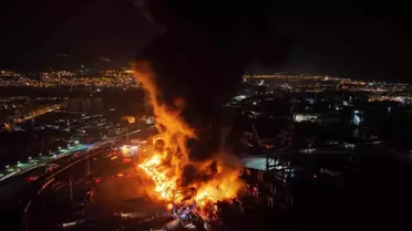 İskenderun Limanı'ndaki yangın havadan görüntülendi