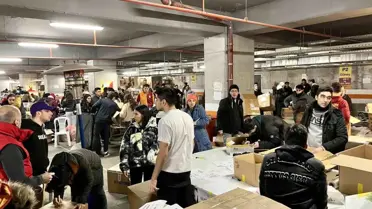 Nef Stadyumu'nda yardım çalışmaları devam ediyor