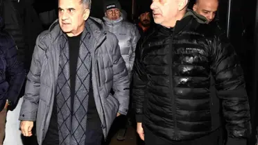Şenol Güneş, gönüllülerle bir araya geldi