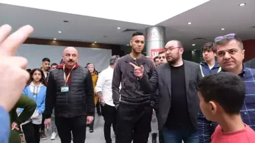 Josef de Souza, Mersin'de depremzedeleri ziyaret etti