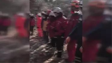 222 saat sonra gelen kurtarmanın kahramanları konuştu