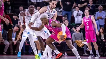 Karşıyakalı ve Aliağalı basketçilere milli davet