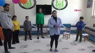 SİLOPİ'DE DEPREMZEDE ÇOCUKLARA PSİKOSOYAL DESTEK VERİLİYOR