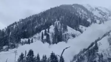 Ayder Yaylası'ndaki çığ kamerada