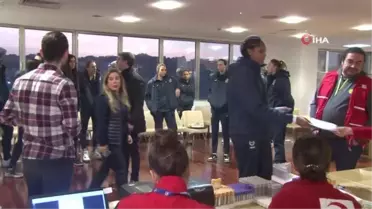 Fenerbahçe Kadın Voleybol Takımı, kan bağışı yaptı