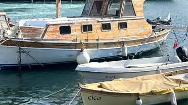 Burgazada'da dümeni kilitlenen yolcu vapuru paniğe neden oldu