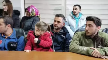 2'Sİ KARDEŞ, 3 ÇOCUĞU ENKAZDAN ÇIKARAN AFAD PERSONELİ: O KURTULUŞ, BİZE MORAL VE HUZUR VERDİ