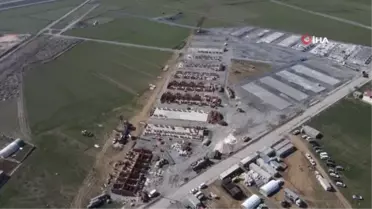 Nurdağı'nda geçici barınma merkezi tamamlanıyor