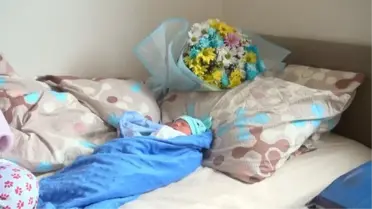 KAHRAMANMARAŞ'TA DEPREMİ YAŞAYIP, GÜMÜŞHANE'DE 4'ÜNCÜ ÇOCUKLARINI KUCAKLADILAR