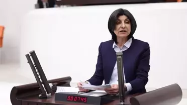 Sibel Özdemir'den Bakan Yanık'a: 'Meydana Gelen Depremler Sonrasında Kayıp Olan Çocuk Sayısı Nedir? Bugüne Kadar Kayıp Çocukların Kaçı Bulunmuştur?'