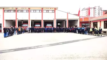 Deprem bölgesinden Kastamonu'ya dönüş yapan belediye personeline teşekkür ziyareti