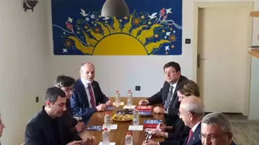 CHP Genel Başkanı Kılıçdaroğlu, Sol Parti Başkanlar Kurulu Üyesi İşleyen ile görüştü
