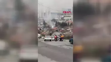 İSTANBUL-EYÜPSULTAN'DA GECEKONDUDA YANGIN